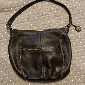 Medium purse